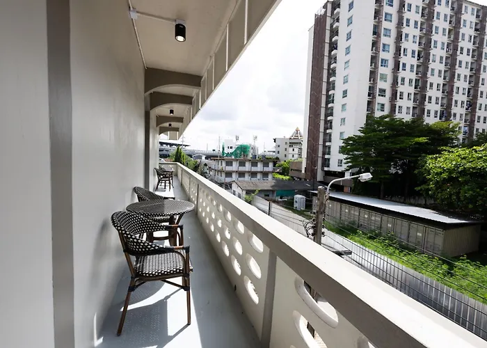 ดอนเมือง 205 Near Don Mueang Airport & Bts Wat Phrasi Apartment *